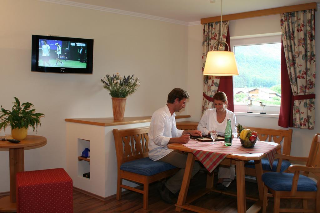 Gasthof Wiesenhof Strobl Chambre photo